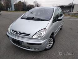 Grigio Usata 2003 Citroën Xsara Picasso Exclusive Monovolume | 2650 € (Molto cara)