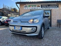 Argento Usata 2013 VW up! Due volumi | 5300 € (Ottimo prezzo)