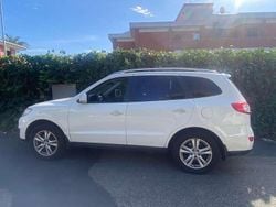 Bianco Usata 2011 Hyundai Santa Fe Comfort SUV | 5500 € (Cara)