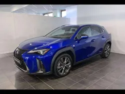 Blu Usata 2019 Lexus UX 250h Sport Line SUV | 26.200 € (Buon prezzo)
