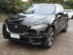 Nero Usata 2018 Jaguar F-Pace Portfolio SUV | 16.700 €