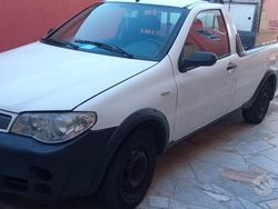 Bianco Usata 2011 Fiat Strada Pick-up | 7900 €