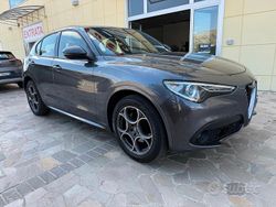 Grigio Usata 2021 Alfa Romeo Stelvio Veloce SUV | 23.900 € (Super prezzo)