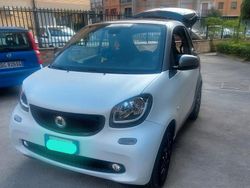 Bianco Usata 2015 Smart ForTwo Coupé Coupé | 12.500 € (Molto cara)