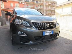 Grigio Usata 2019 Peugeot 3008 Business-Line SUV | 12.700 € (Ottimo prezzo)