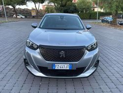 Grigio Usata 2020 Peugeot 2008 Allure SUV | 14.000 € (Buon prezzo)