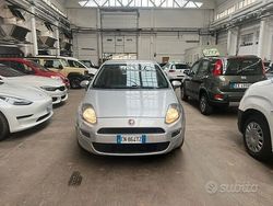 Argento Usata 2013 Fiat Punto Lounge Due volumi | 4400 € (Buon prezzo)