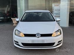 Bianco Usata 2013 VW Golf Highline Tre volumi | 10.500 € (Buon prezzo)