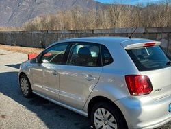 Grigio Usata 2010 VW Polo Comfortline Tre volumi | 6000 € (Buon prezzo)