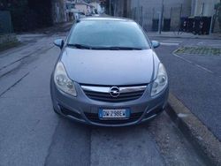 Blu/azzurro Usata 2009 Opel Corsa Cosmo Tre volumi | 2300 € (Ottimo prezzo)