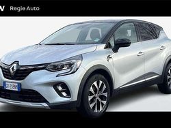 Grigio chiaro Usata 2024 Renault Captur Techno SUV | 17.900 € (Buon prezzo)