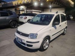 Bianco Usata 2012 Fiat Panda Classica Due volumi | 4500 € (Buon prezzo)
