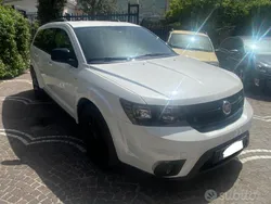 Bianco Usata 2015 Fiat Freemont Cross SUV | 9900 € (Buon prezzo)