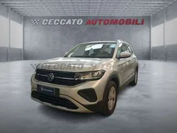 Grigio Usata 2024 VW T-Cross Life SUV | 20.805 € (Buon prezzo)
