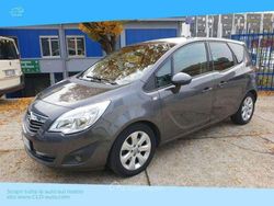 Grigio Usata 2012 Opel Meriva Cosmo Monovolume | 6100 € (Molto cara)