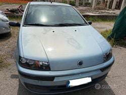 Blu Usata 2001 Fiat Punto Due volumi | 1250 € (Buon prezzo)