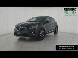 Blu scuro Usata 2023 Renault Captur Techno SUV | 19.890 € (Buon prezzo)