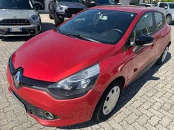 Antracite(met.) Usata 2013 Renault Clio IV Tre volumi | 3900 € (Super prezzo)