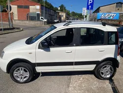 Bianco Usata 2011 Fiat Panda 4x4 Climbing Due volumi | 6900 € (Buon prezzo)