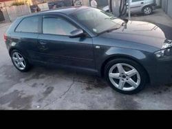 Grigio Usata 2004 Audi A3 Ambiente Tre volumi | 2000 € (Super prezzo)