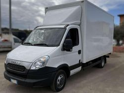 Bianco Usata 2012 Iveco Daily Furgone | 11.000 € (Buon prezzo)