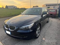 Blu Usata 2009 BMW 525 Station wagon | 14.900 €