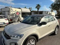 Beige Usata 2022 VW T-Roc Life SUV | 22.900 € (Buon prezzo)