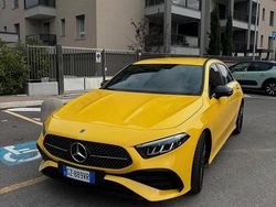 Giallo Usata 2023 Mercedes 180 AMG line Tre volumi | 31.500 €
