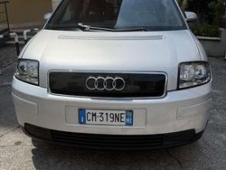 Argento Usata 2004 Audi A2 Design Due volumi | 4000 € (Buon prezzo)
