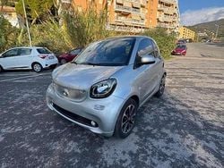 Grigio Usata 2015 Smart ForTwo Coupé Prime Due volumi | 10.490 € (Buon prezzo)