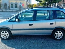 Usata 2003 Opel Zafira Elegance Monovolume | 1500 € (Cara)