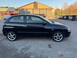 Nero Usata 2007 Seat Ibiza Due volumi | 950 € (Ottimo prezzo)