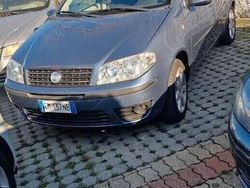 Blu Usata 2004 Fiat Punto Emotion Due volumi | 2000 € (Buon prezzo)