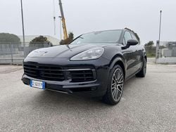 Blu/azzurro Usata 2021 Porsche Cayenne Coupe Coupé | 67.900 € (Super prezzo)