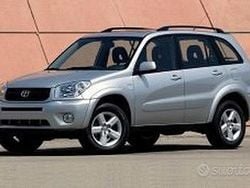 Usata 2003 Toyota RAV4 SUV | 2000 € (Super prezzo)