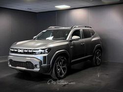 Grigio Nuova 2025 Dacia Duster Journey SUV | 23.900 € (Buon prezzo)