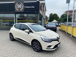 Metallizzato Usata 2018 Renault Clio IV Intens Tre volumi | 10.900 € (Buon prezzo)