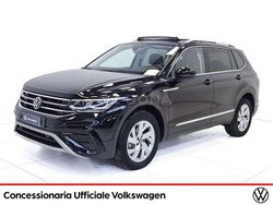 Nero Usata 2022 VW Tiguan Allspace Elegance SUV | 32.600 € (Buon prezzo)