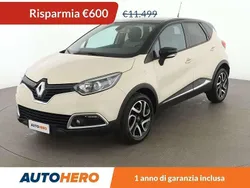 Beige Usata 2017 Renault Captur Intens SUV | 10.899 € (Buon prezzo)