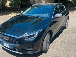 Nero Usata 2018 Infiniti Q30 Business Due volumi | 10.800 € (Super prezzo)
