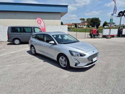Grigio Usata 2021 Ford Focus Business Edition Station wagon | 15.400 € (Buon prezzo)