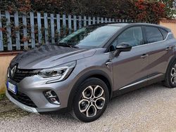 Grigio Usata 2023 Renault Captur Techno SUV | 19.200 € (Buon prezzo)