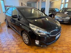 Nero Usata 2014 Kia Carens Monovolume | 8000 € (Buon prezzo)