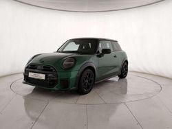 Verde Usata 2025 Mini John Cooper Works Due volumi | 36.500 € (Molto cara)