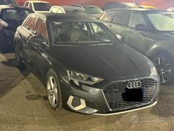 Grigio Usata 2021 Audi A3 S-Line Tre volumi | 26.500 € (Ottimo prezzo)