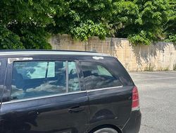 Nero Usata 2007 Opel Zafira Monovolume | 2500 € (Ottimo prezzo)