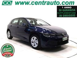 Blu scuro Usata 2022 VW Golf Life Tre volumi | 22.600 € (Buon prezzo)