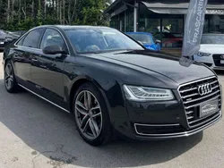 Grigio scuro Usata 2016 Audi A8 Tre volumi | 27.900 €