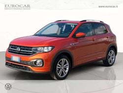 Energetic orange metallizzato Usata 2022 VW T-Cross Sportline SUV | 18.900 € (Buon prezzo)