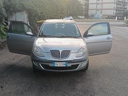 Grigio Usata 2005 Lancia Ypsilon Due volumi | 2200 € (Buon prezzo)